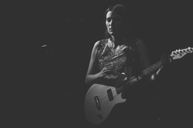 Zdjęcie. Blues Pills. Gitarzystka