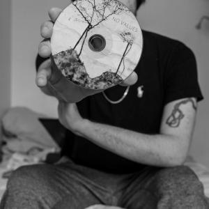 zdjęcie-3956 - obraz z galerii 5 płyt: Mateusz Romanowski (Hanako)