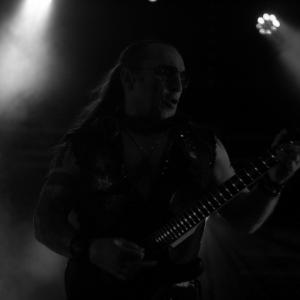 zdjęcie-477 - obraz z galerii Venom Inc.