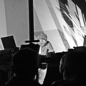 zdjęcie-2784 - obraz z galerii Jak przeżyłam noc w psychiatryku. Koncert Squarepushera