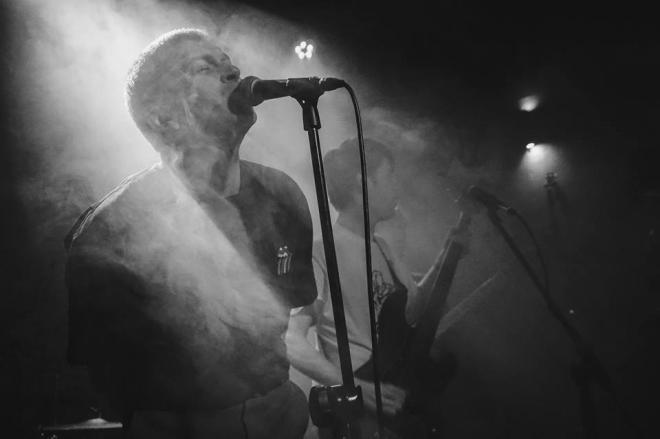 Joy Division - wokalista.